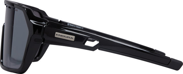 Endura Singletrack Brille - black | dark smoke