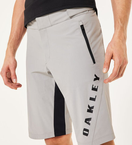 Oakley Pantalones cortos Free Ride - cement/30