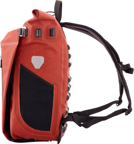 ORTLIEB Vario Plus QL2.2 Rucksack-Fahrradtasche Hybrid - dark chili/26000 ml