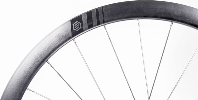 ERE Research Juego de ruedas Explorator II GCR40 Disc Center Lock 28" - black-black/Non Boost/28"/142 mm/100 mm/Shimano carretera/Non Boost