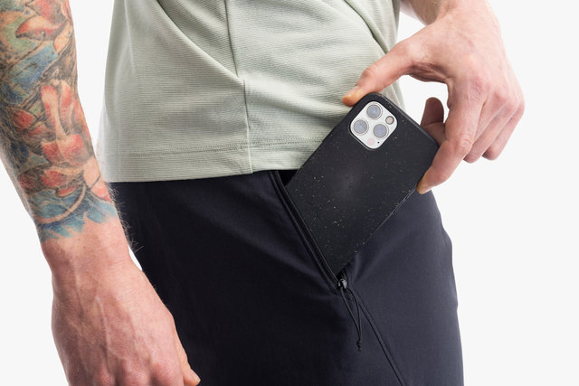 7mesh Pantalones cortos de transición - black/M