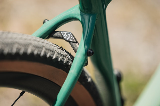 Marin Bikes Headlands 3 Rival AXS XPLR Carbon 28" gravel bike - white-green-dark green | 50 mm | 175,0 mm | 28" | L