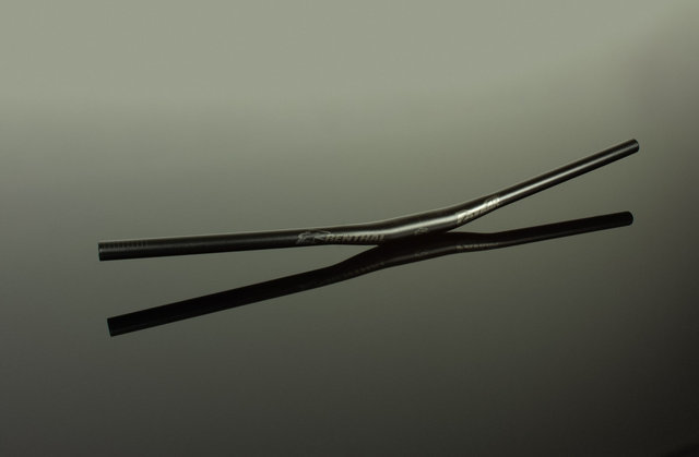 Renthal V3 Fatbar Lite 31.8 10 mm Riser Handlebar - black/760 mm