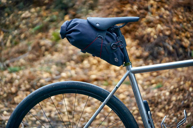 SILCA Grinta Roll Top BOA Saddle Bag - black | 2500 ml