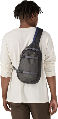 Patagonia Bandolera Atom Sling 8L - smolder blue