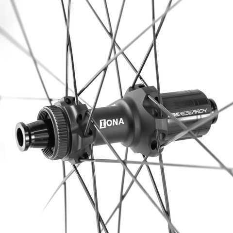ERE Research Omnia II CLR45 Carbon Disc Center Lock 28" Laufradsatz - black-black/Non Boost/142 mm/100 mm/28"/Non Boost/Shimano Road
