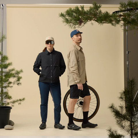 Fjällräven Chaqueta Cortaviento Hoja Rider - fossil | L