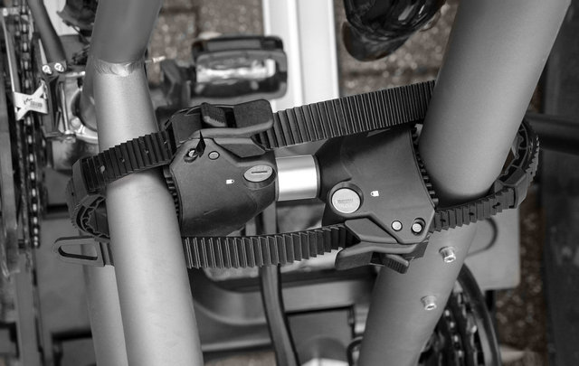 Eufab Strap frame holder on both sides - black-silver
