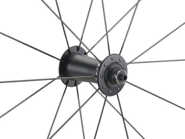 Zipp 303 Firecrest® Carbon Tubeless Laufradsatz - black | 130 mm | 100 mm | 28" | Shimano Road | 100 mm | Shimano Road | 100 mm | 130 mm