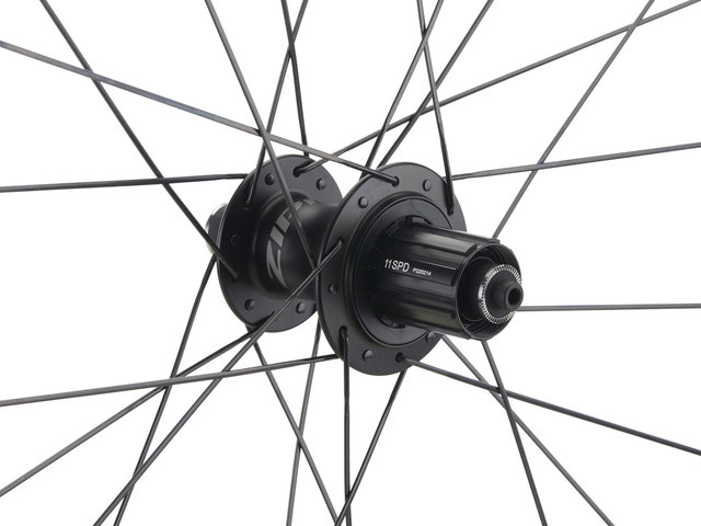 Zipp 303 Firecrest® Carbon Tubeless Laufradsatz - black | 130 mm | 100 mm | 28" | Shimano Road | 100 mm | Shimano Road | 100 mm | 130 mm
