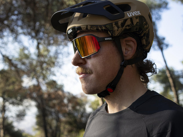 uvex sportstyle 237 CV Sportbrille - black matt/mirror red