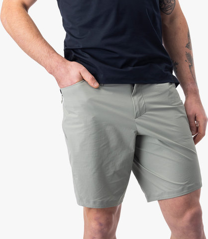 7mesh Farside Shorts - shadow/M