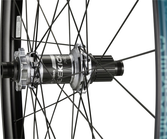 e*thirteen Roue arrière tout-terrain 29" en aluminium Sylvan Sidekick Pro Flux 54 - black | 29" | roue arrière uniquement | 148 mm | Boost | roue arrière uniquement | Shimano Micro Spline