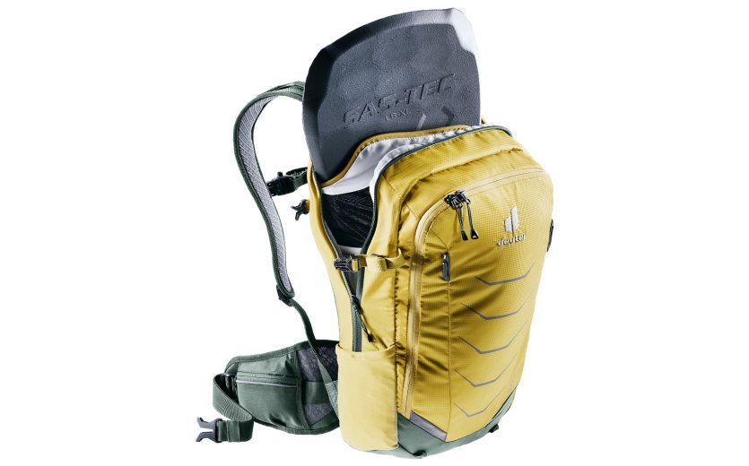 The protector plate of the lightweight Flyt protector backpack from deuter should be replaced after a hard fall. While it brings the advantage of lighter weight, it is not multi-impact capable.